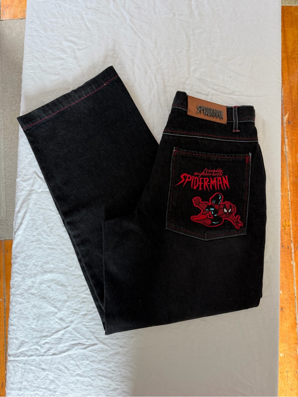 Men’s Spider-Man Baggy Streetwear Jeans. Black with Red Embroidered Patches.